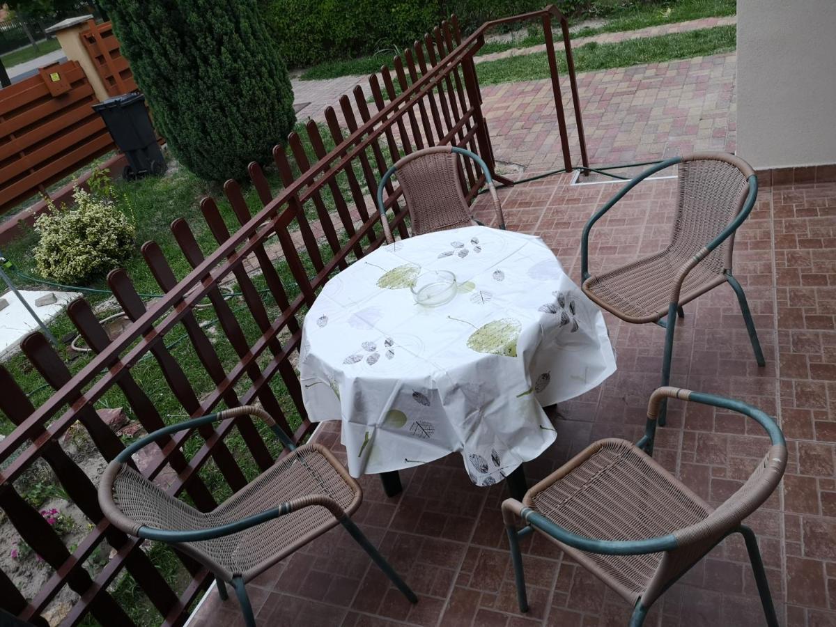 Bodnar Apartman Сиофок Екстериор снимка